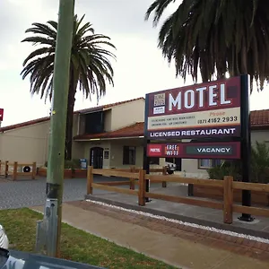 Burke & Wills Motor **** Kingaroy